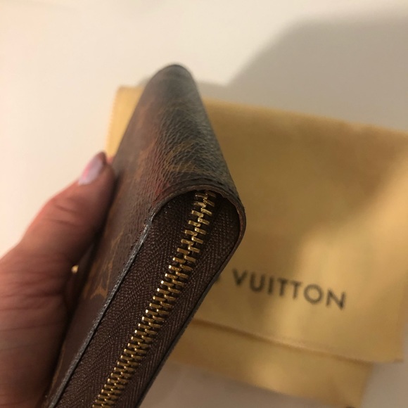 Authentic LV zippy coin purse - SOLD - Picture 7 of 8
